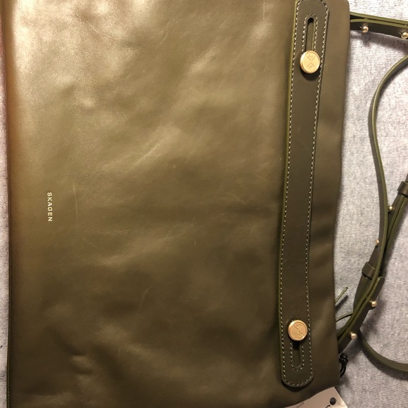 BNWT SKAGEN Olive Green Crossbody Bag 🎁 - Picture 2 of 10